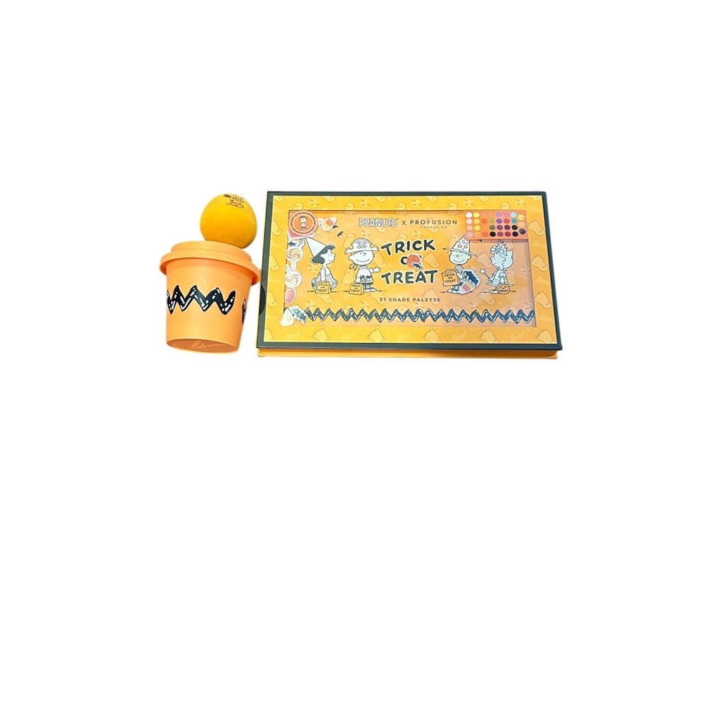 Peanuts x Profusion Trick or Treat Palette
